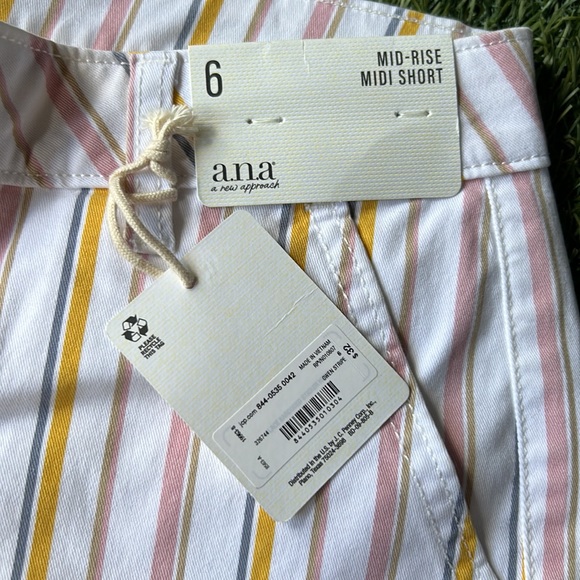 a.n.a mid-rise striped shorts - Picture 2 of 7